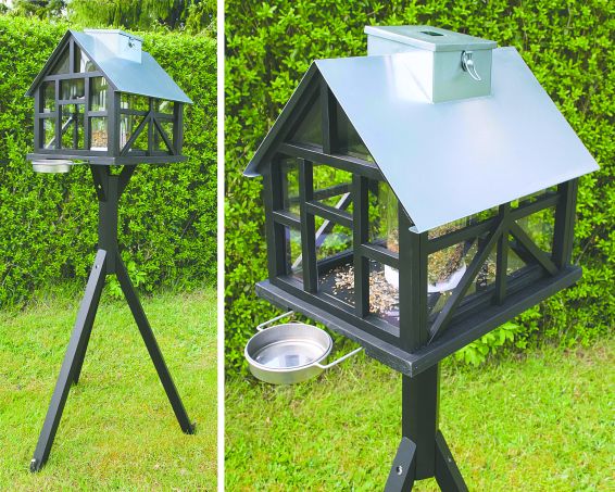 Casa de ração para pássaros / placa de alimentação - Panorama - com luz e tudo para ração e água
